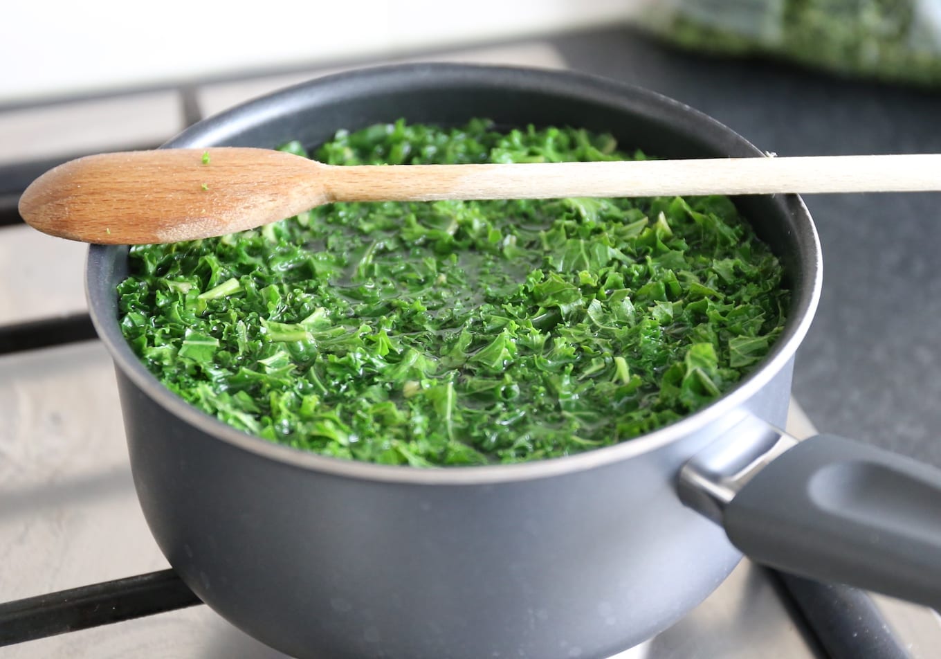 Kale stew cooking